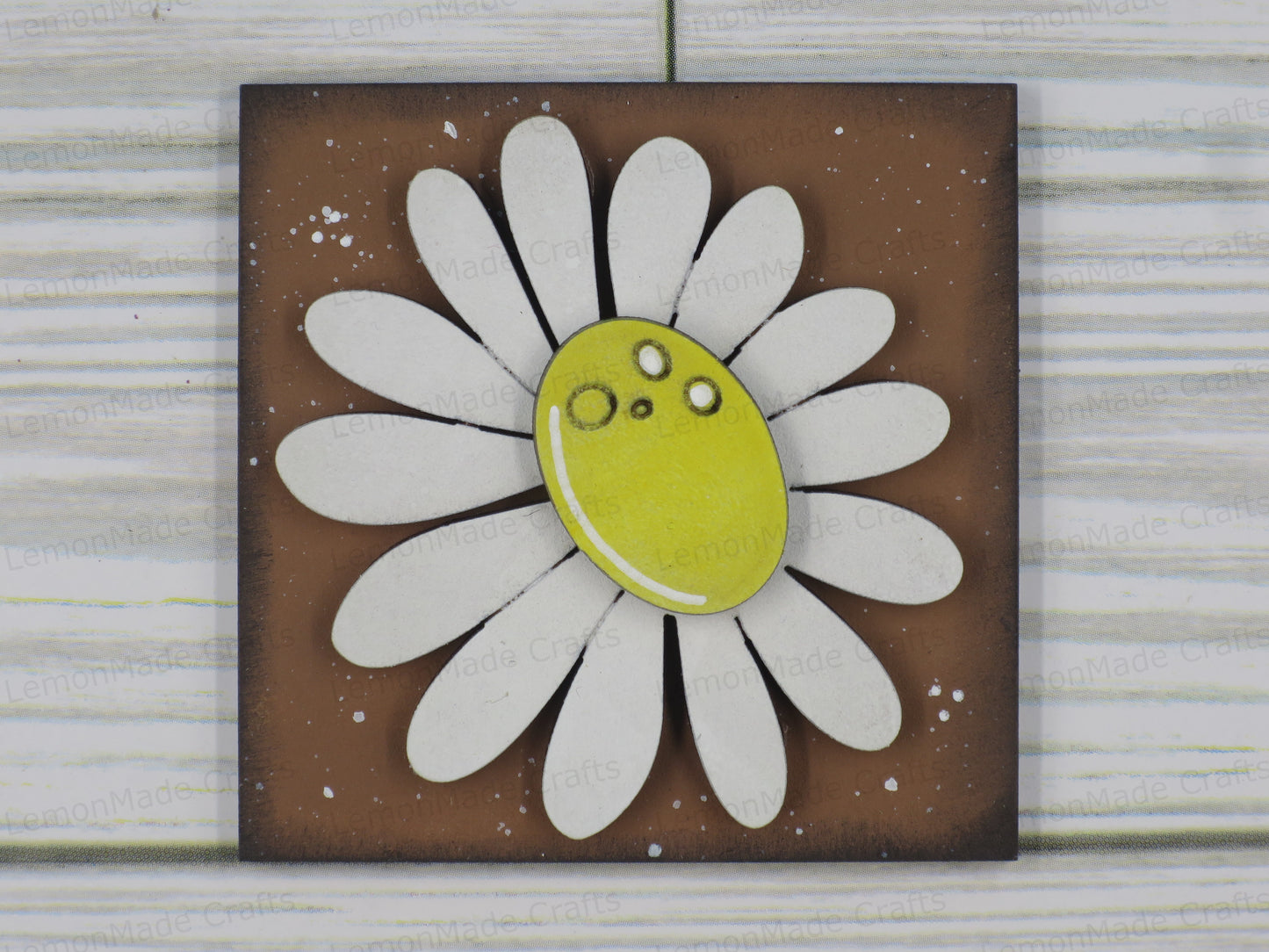 Interchangeable Mini Tile: Daisy