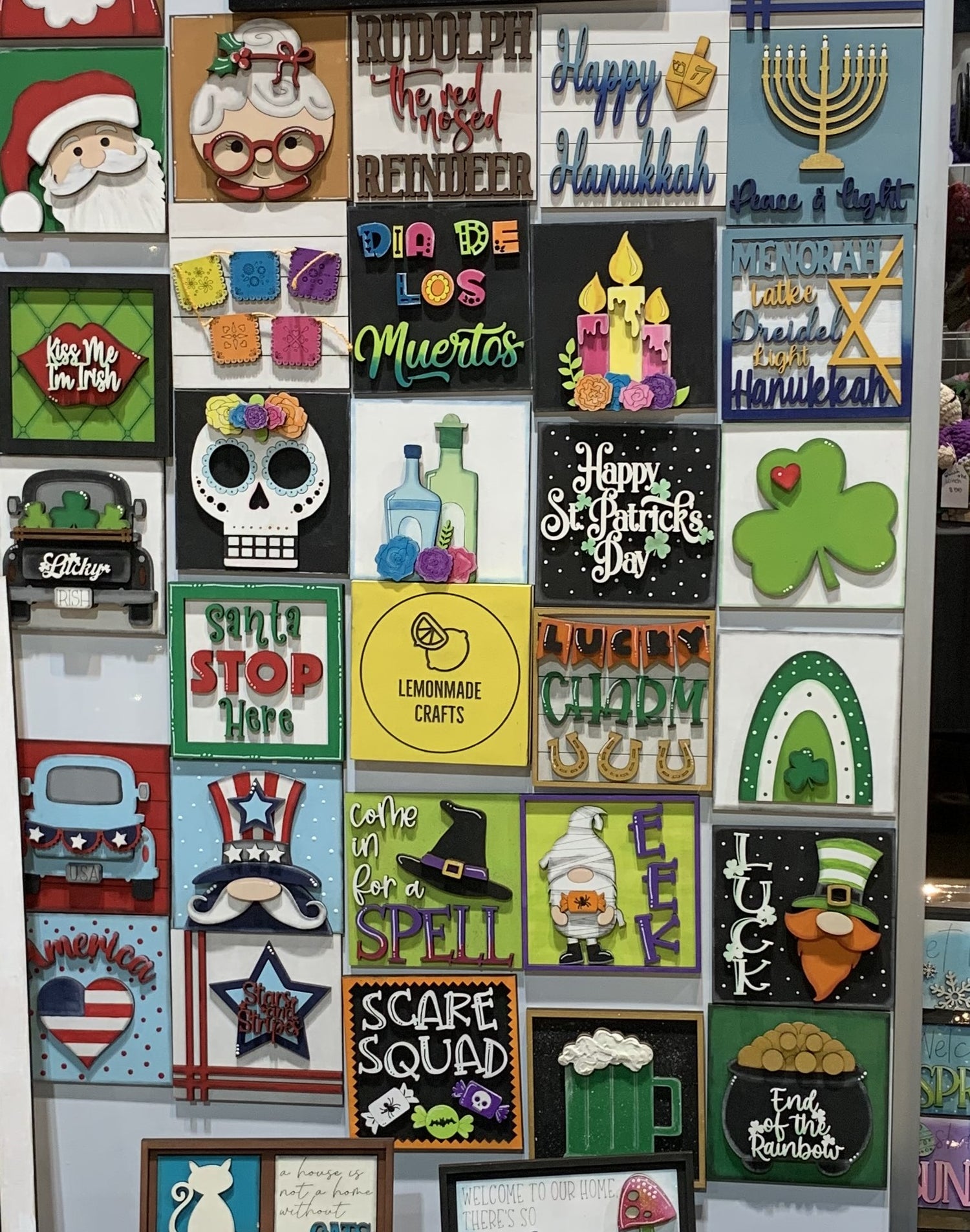 Interchangeable Tiles