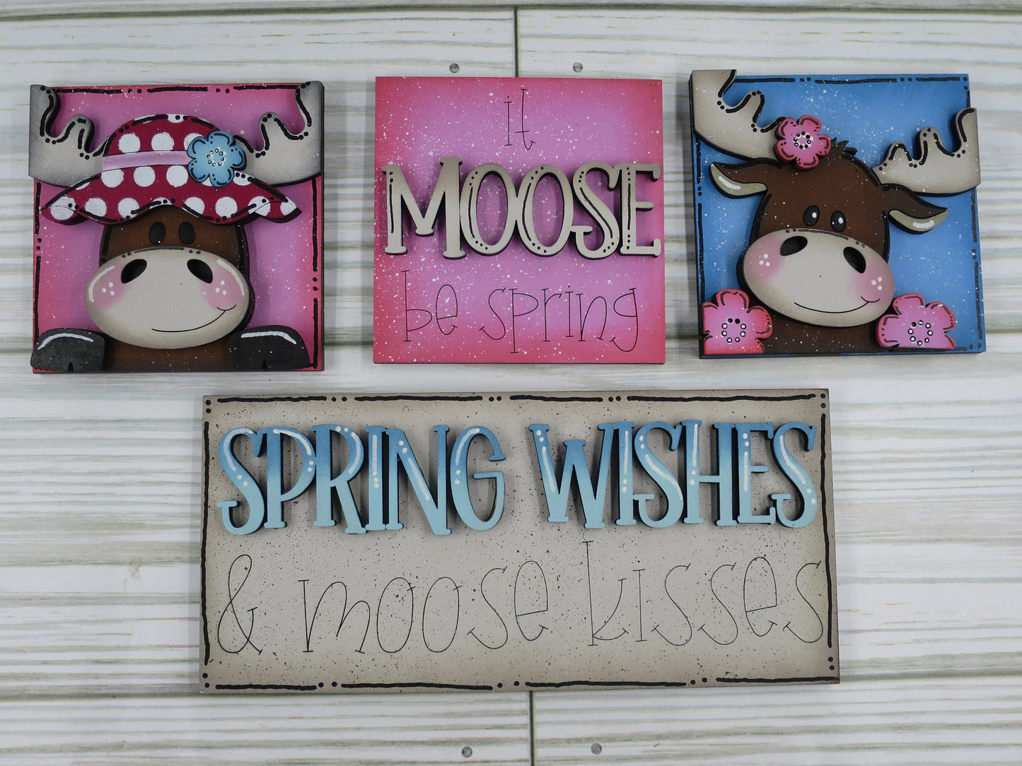 Interchangeable Mini Tile: Moose Spring