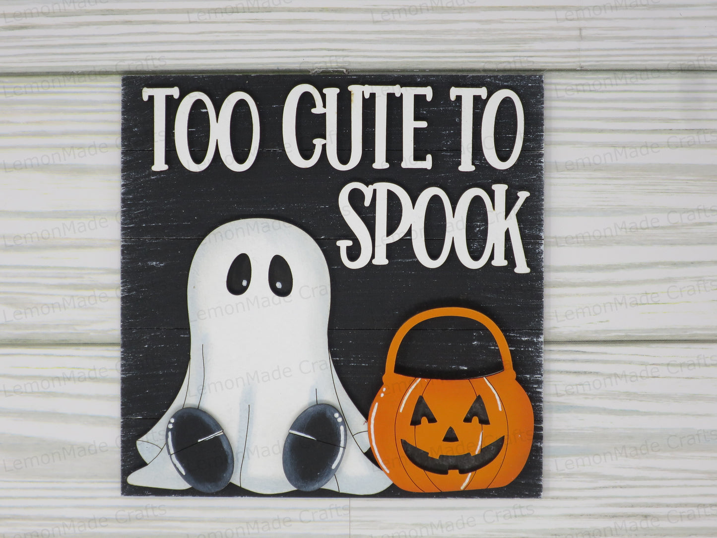 Interchangeable Tile: Ghost