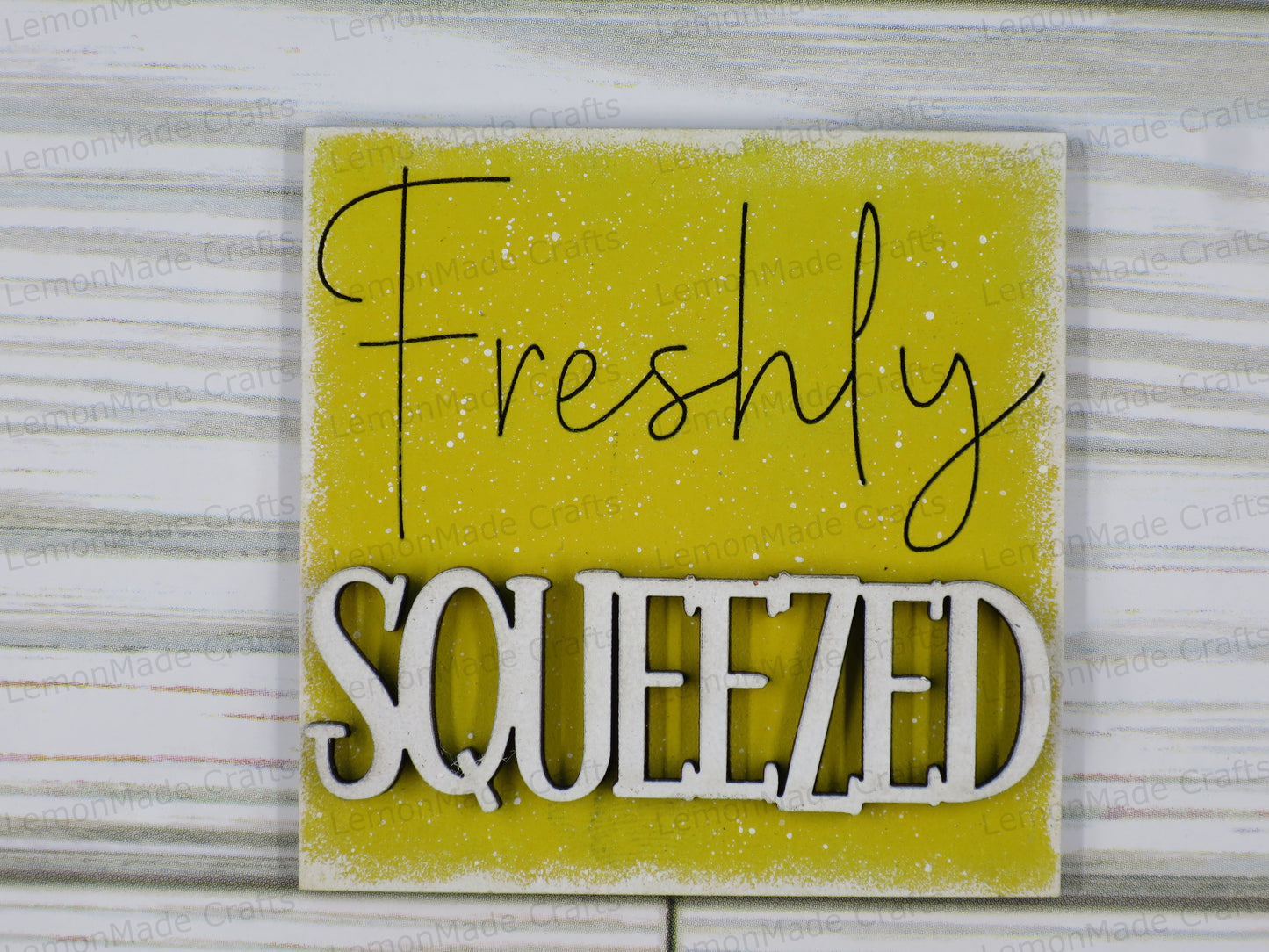 Interchangeable Mini Tile: Lemon