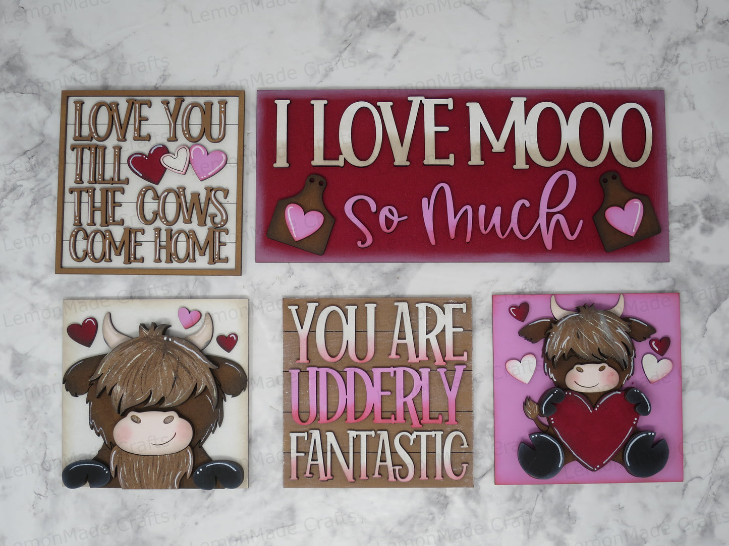Interchangeable Tile: Valentine Highland Cow