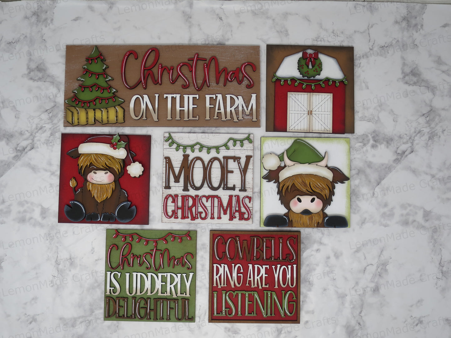 Interchangeable Tile: Highland Christmas