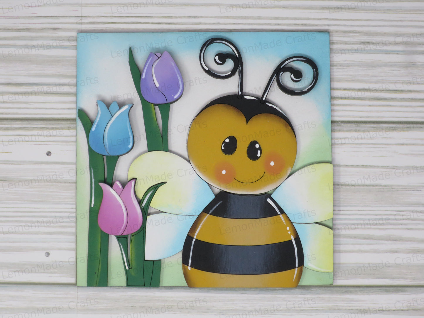 Interchangeable Tile: Bee Spring