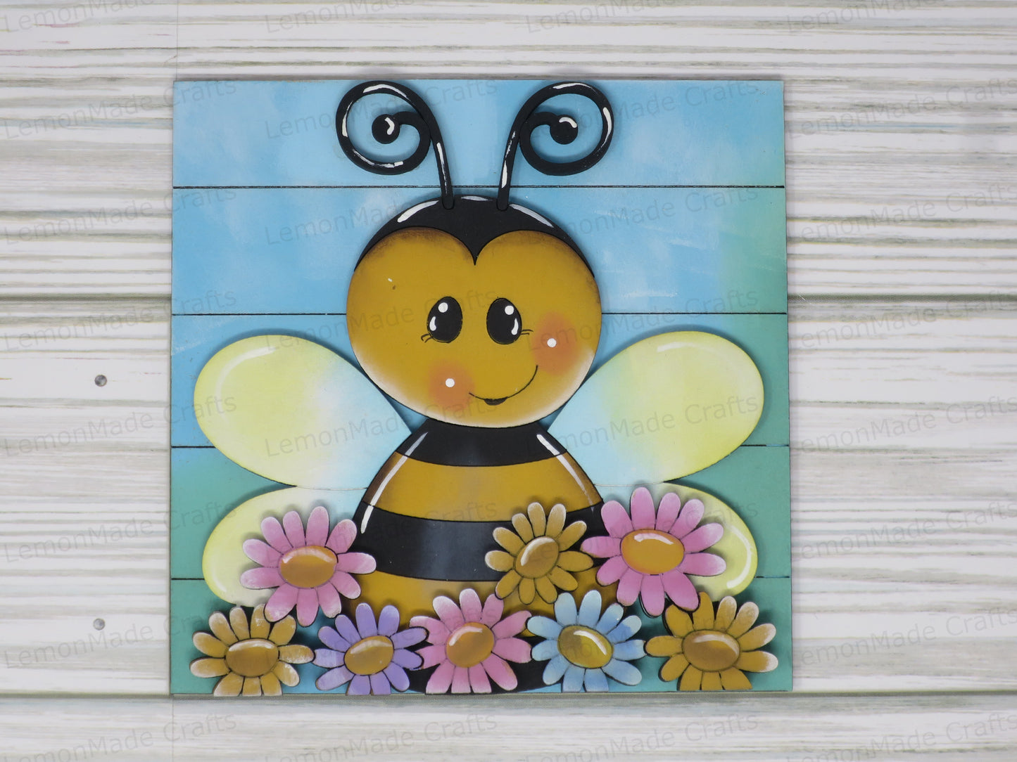 Interchangeable Tile: Bee Spring