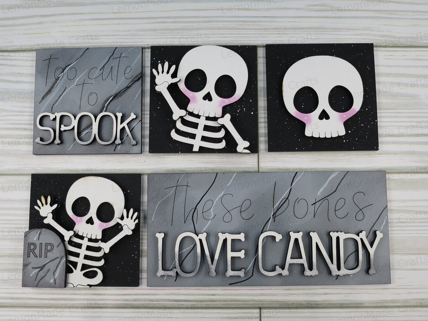 Interchangeable Mini Tile: Cute Skeleton