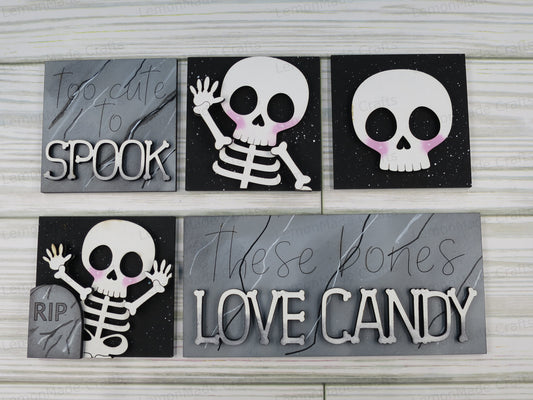 Interchangeable Mini Tile: Cute Skeleton