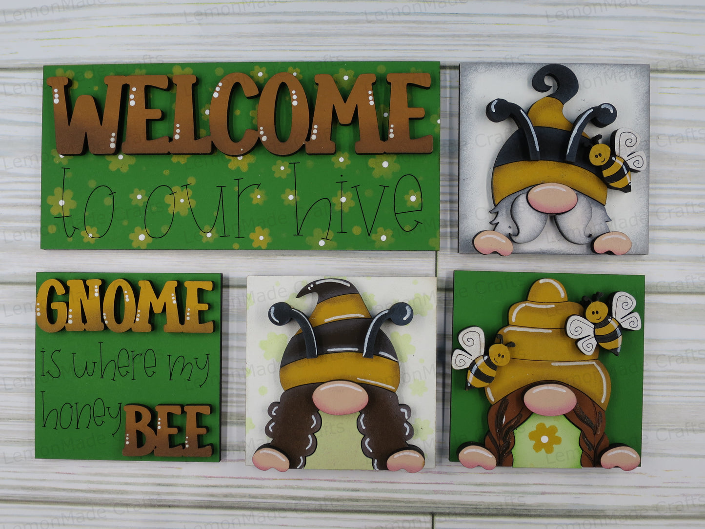 Interchangeable Mini Tile: Gnome Bee