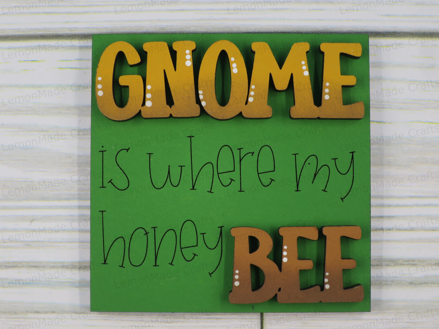 Interchangeable Mini Tile: Gnome Bee