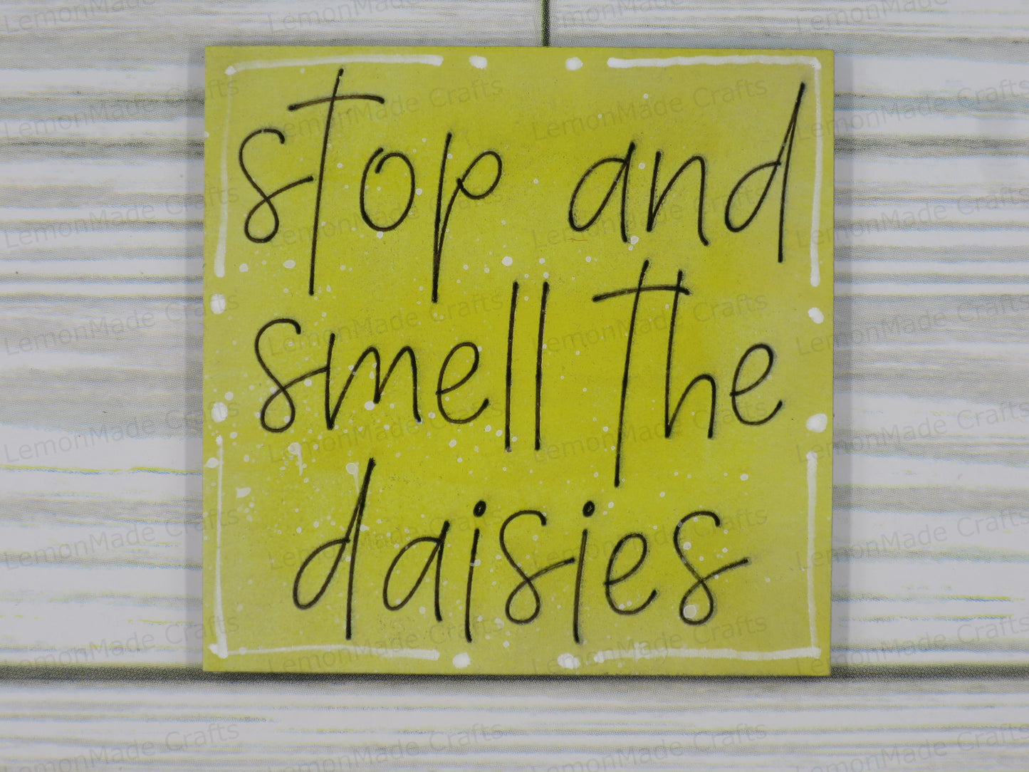 Interchangeable Mini Tile: Daisy