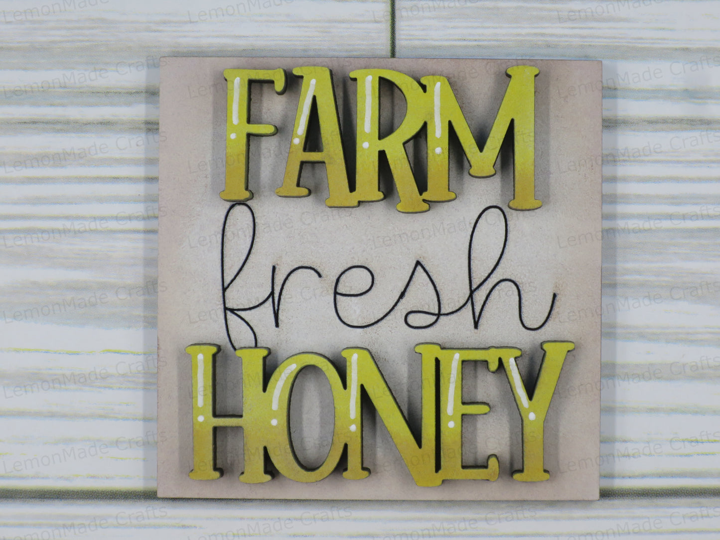 Interchangeable Mini Tile: Bee