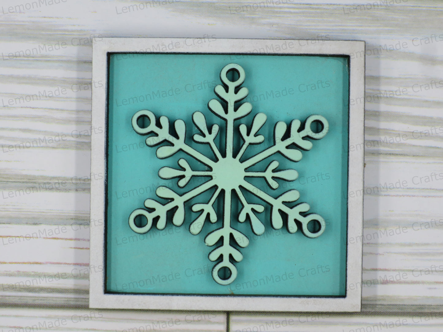 Interchangeable Mini Tile: Winter