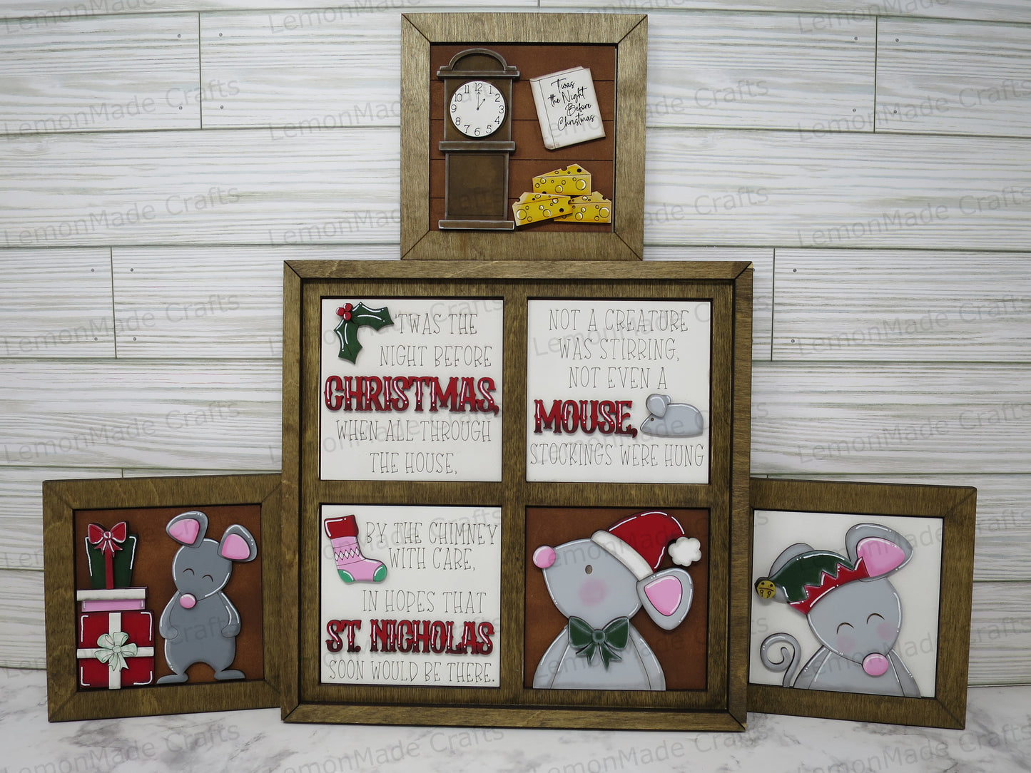 Interchangeable Tile: Christmas Mouse