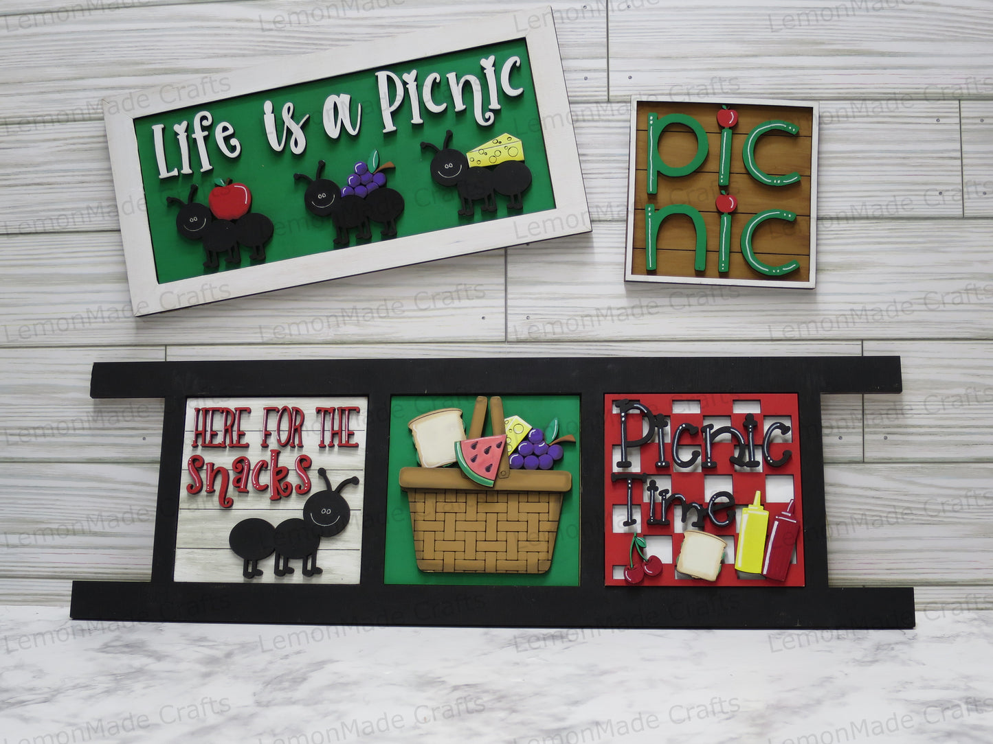 Interchangeable Tile: Summer Picnic