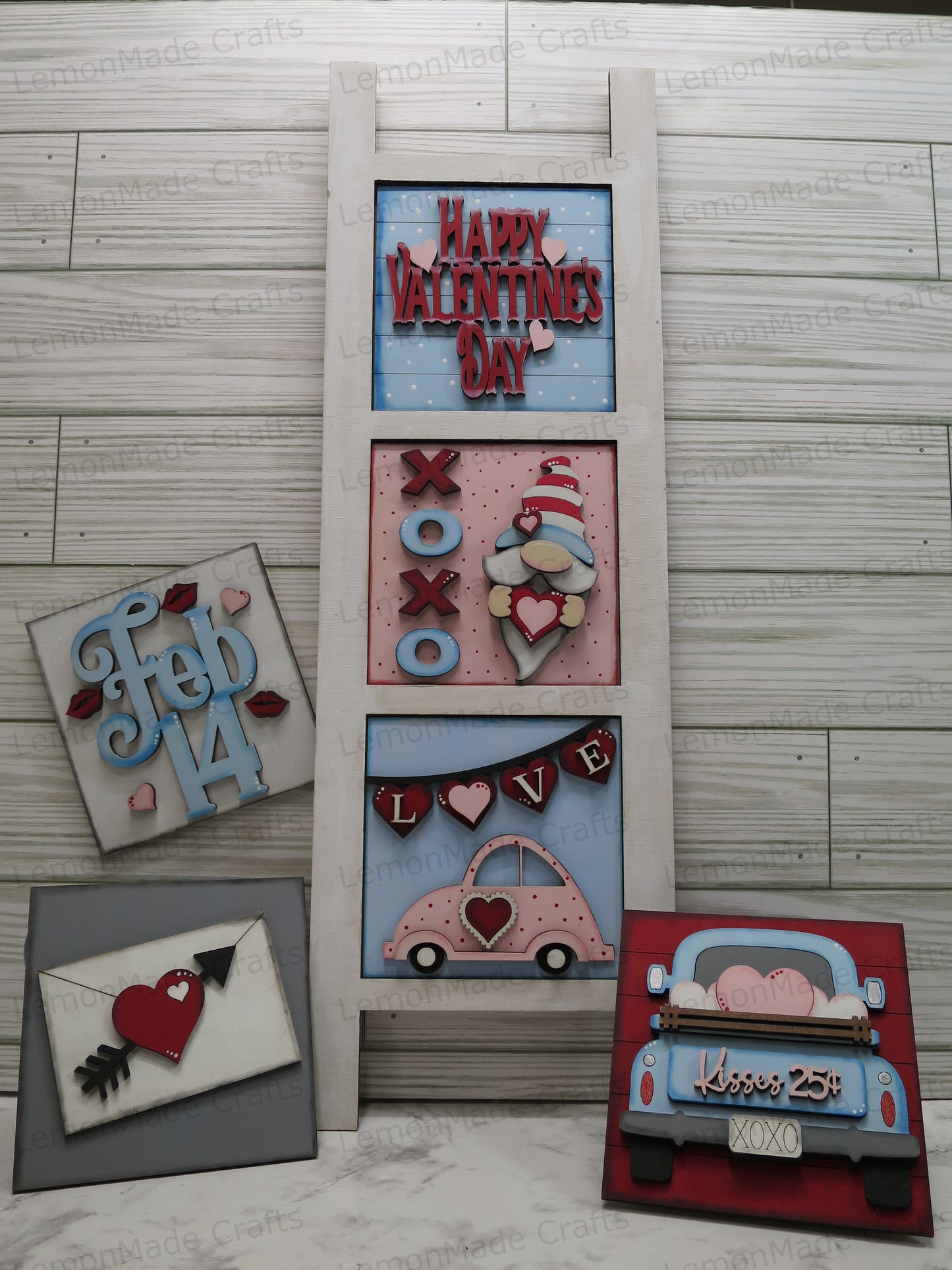 Interchangeable Tile: Valentine