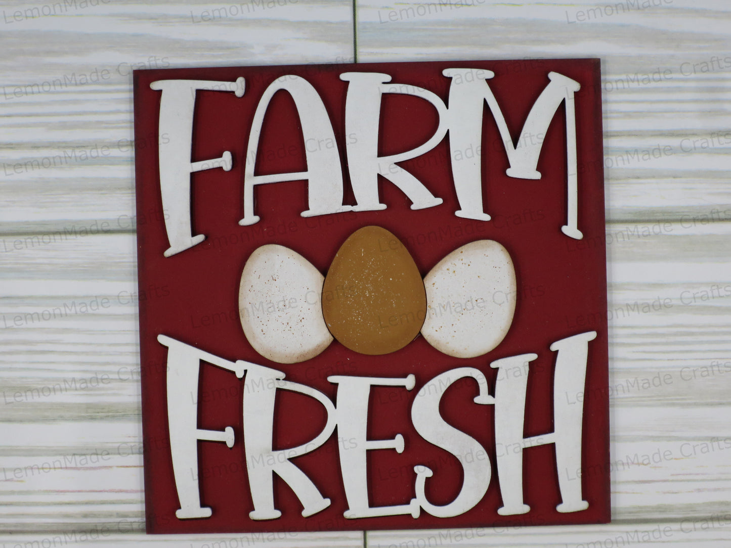 Interchangeable Tile: Farm Chicken