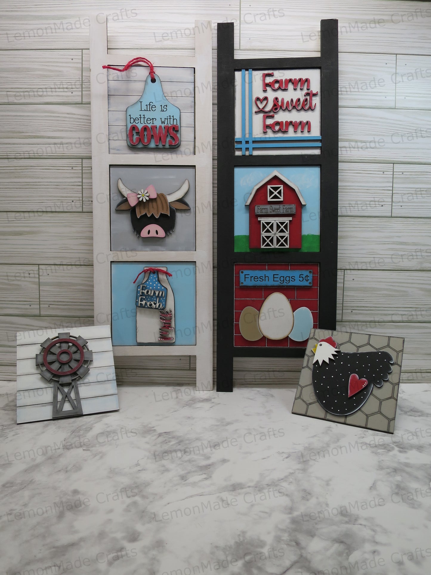 Interchangeable Tile: Farm Highland Cows